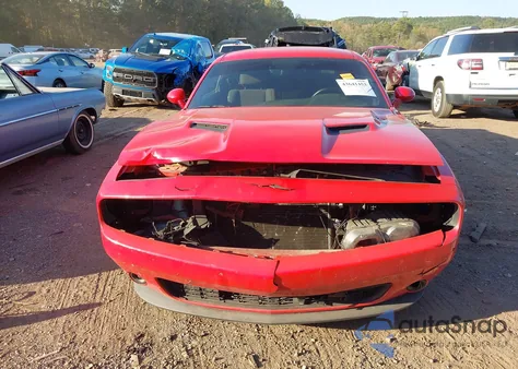 2019 Dodge Challenger Sxt z USA, uszkodzony, nr VIN 2C3CDZAG7KH596163